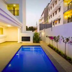 Sandton Upmarket 1 Bedroom Apartment