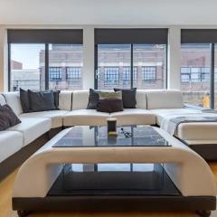 Pass the Keys Executive Penthouse 2 Bed Jewellery Quarter