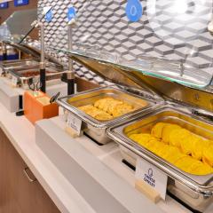 迈阿密机场坎布里亚酒店 - 蓝色泻湖