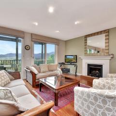 Villa 3br Zinfandel Villa Resort Condo located within Cypress Lakes Resort nothing is more central