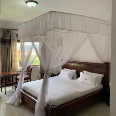 Sienna Beach and Safaris Hotel