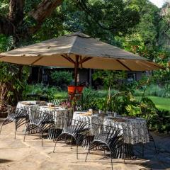 Mount Meru Game Lodge