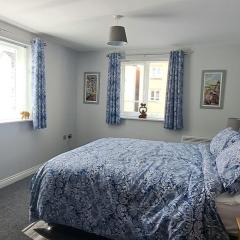 2 bedroom apartment in Stratford upon Avon with free onsite parking
