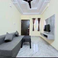 Cozy Room 1Bhk with Lift 601