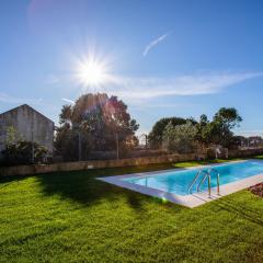 Liiiving in Porto - Haven Pool Apartment