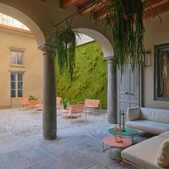 REGO APARTMENTS - Boutique Aparthotel & Serenity Spa with some off-site apartments in the Heart of Bergamo City Center