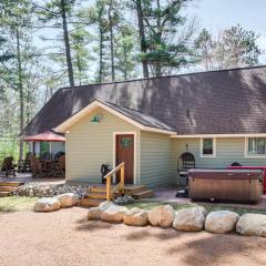 Northwood Tours Escape Hot Tub and Lake Access!