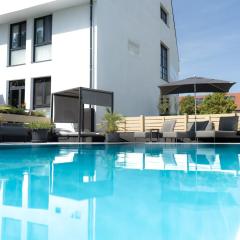 Kracher Hotel Doppelzimmer - inklusive Pool