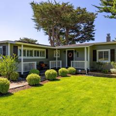 Coastal Charm Inviting 3 BR Montara Home