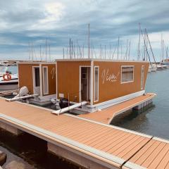 Viva Suitesboat