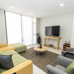 Cozy Modern Apartment At Bellamare