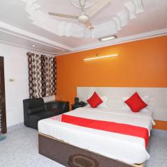 OYO Flagship Hotel Novelty Pride