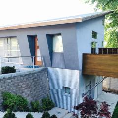DREAMLOFT and PATIO on the HILL