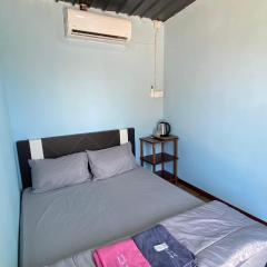 AVINA'S Roomstay 2