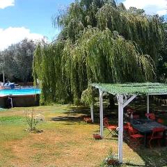 villa di charme con piscina e jacuzzi tra Roma e Viterbo