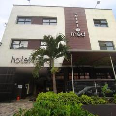 Hotel Med Laureles