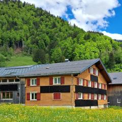 Familienfreundliches Bregenzerwälderhaus