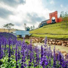The Bluesky Resort @ Khao Kho