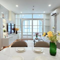 DT Happy Homes - Luxury Apartment in Vinhomes Times City