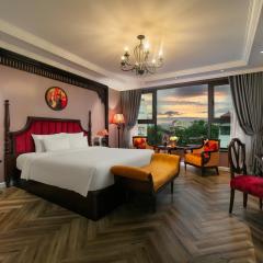 Acoustic Premium Hotel & Spa