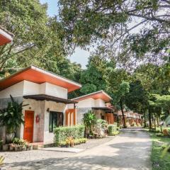 Baan Klang Suan Resort
