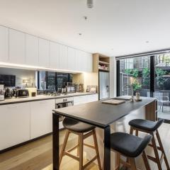 Large Central Prahran Retreat