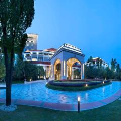 Suzhou Jinji Lake Grand Hotel