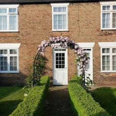 Lavender Cottage, a pretty period cottage in Louth