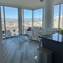 City View Escape 2 Bd Apt in Koreatown Free Park