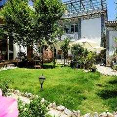 Dali Five Elements Hostel