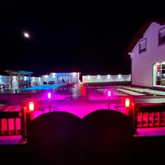 Romantic Lodge