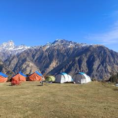 Grand Auli Camps