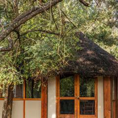 Ndzhaka Tented Camp