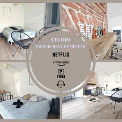 Studio entier proche des commerces - 1 à 2 pers -