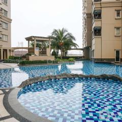 Cozy Stay 2BR Ancol Marina Apartment By Travelio