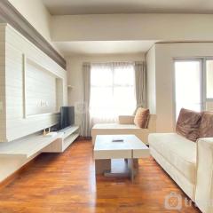 Luxury Spacious 3BR Apartment at Newton Residence Bandung By Travelio