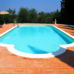 Wohnung in Empoli mit Garten, Grill und gemeinschaftlichem Pool