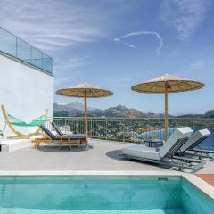 New Seaview Villa Minoiko with Private Pool near the Beach in Plakias