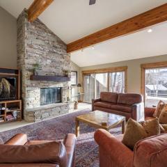 Rustic Elegance Located near PCM with Hot Tub