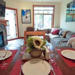 Deluxe Solitude Mountain Ski in-out 2bd-2ba Condo