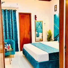 Lahore Guest House 4'9