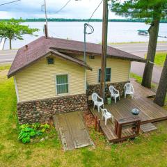 Wisconsin Lakeside Cottage with Deck, Views