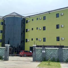 Pecos Place Hotel & Suite