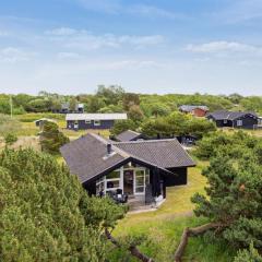 Holiday Home Ubbe - 800m from the sea in Western Jutland by Interhome