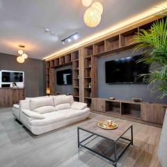Xliving Host and Rooms
