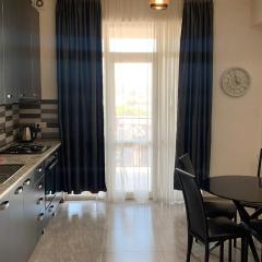 Luxury Apartment For Families Or Group of Visitors In City Center I