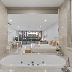 Luxe King Studio Apartment in Santai Resort