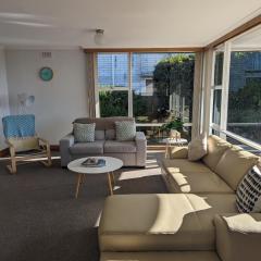 Devonport's Relax at Manning
