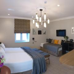 Triena Rooms