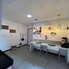 STUDIO 205 | WIFI 600MB | RESIDENCIAL JC, um lugar para ficar.